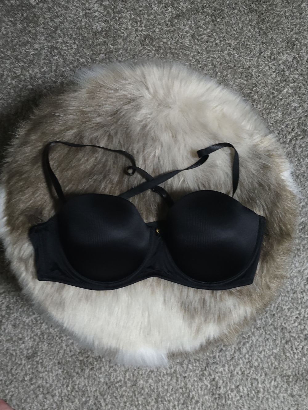Adrienne Vittadini Black Convertible Strapless Bra